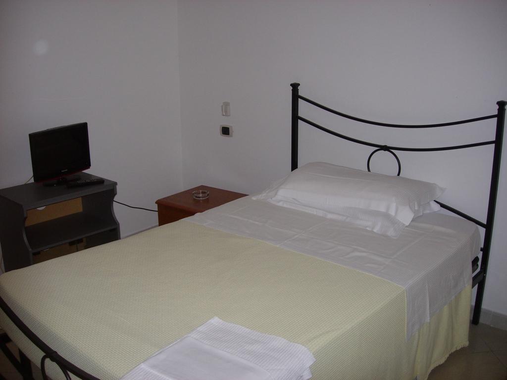 Ai Vecchi Tempi Hotel Frattocchie Szoba fotó