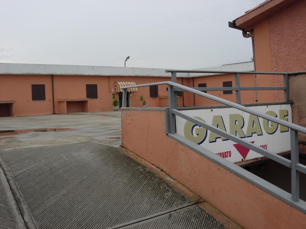 Ai Vecchi Tempi Hotel Frattocchie Kültér fotó
